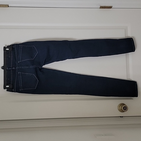 Blank NYC Size 24 Dark Wash Skinny Jeans.  Excellent Used Condition - Picture 12 of 13